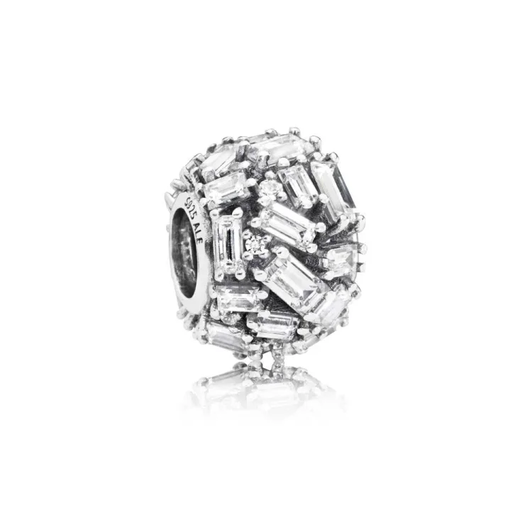 PANDORA Obesek izklesane elegance, prozoren CZ - 797746CZ