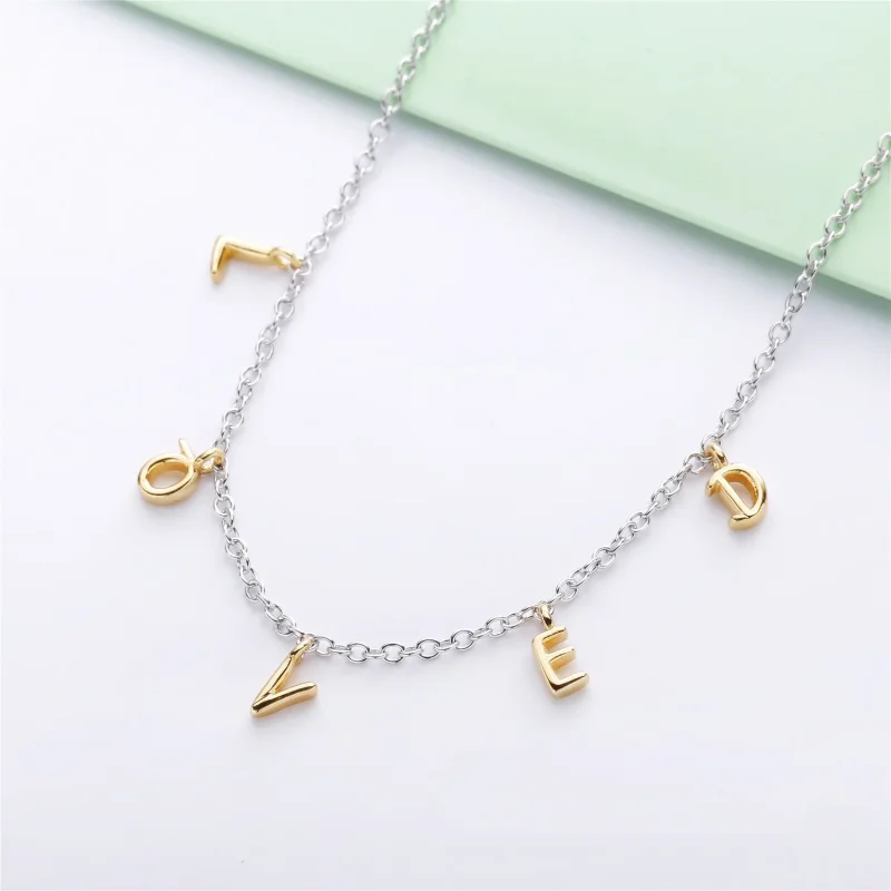 (slika za) Dvobarvna ogrlica PANDORA Loved Script - 367818 - Ogled 2