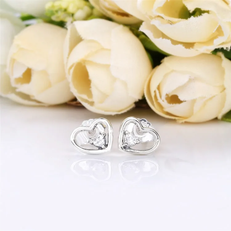 PANDORA Asimetrični uhani Hearts of Love, prozoren CZ - 297813CZ