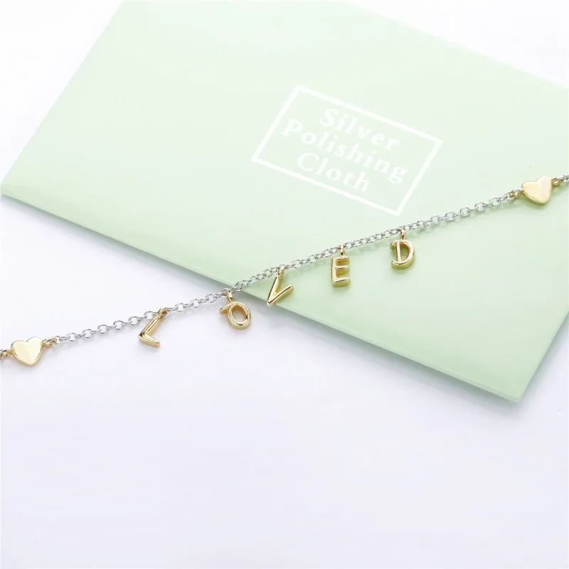 (slika za) PANDORA dvobarvna zapestnica Loved Script - 567804 - Ogled 3