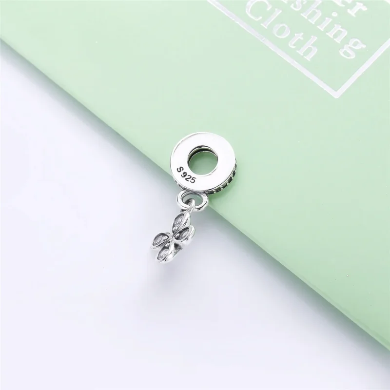 (slika za) PANDORA viseči obesek s štirimi cvetnimi listi - 797969CZ - Ogled 3