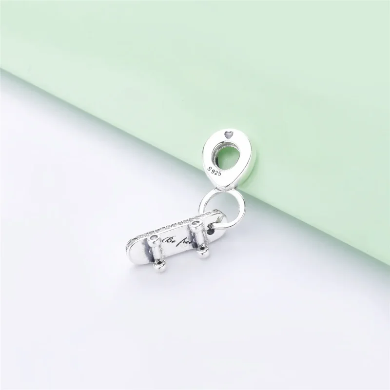 (slika za) Viseči obesek za rolko PANDORA Be Free, prozoren CZ - 797206CZ - Ogled 3