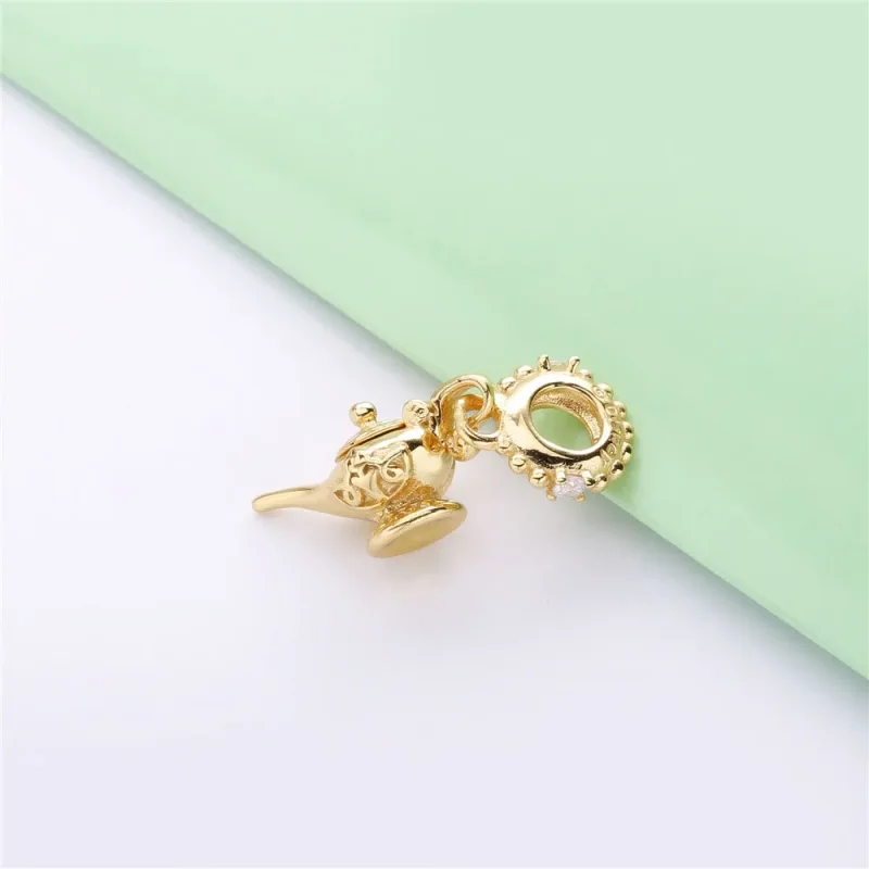 (slika za) PANDORA Disney, viseči obesek s čarobno svetilko - 768038CZ - Ogled 4