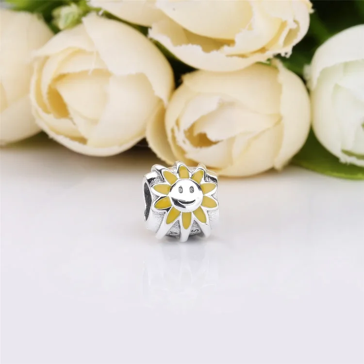 PANDORA Emajl Sun Charm - 790532EN20