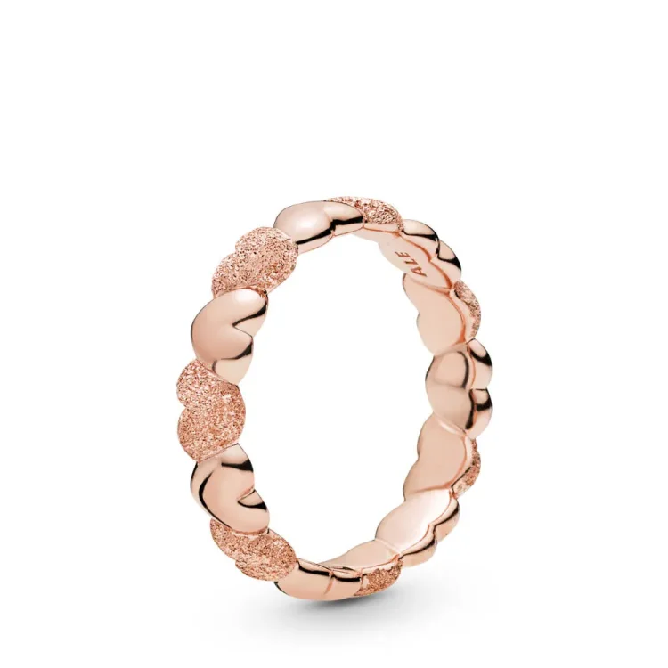 Prstan Matte Brilliance Hearts, Pandora Rose™ - 187950
