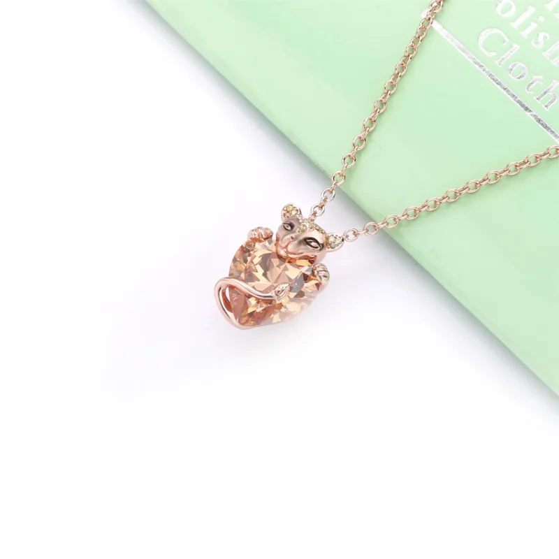 (slika za) PANDORA Bleščeča ogrlica z obeskom v obliki srca levinje - 388068CZM - Ogled 2