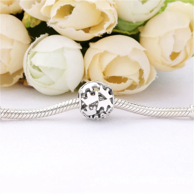 PANDORA obesek Queen Regal Crowns - 798354