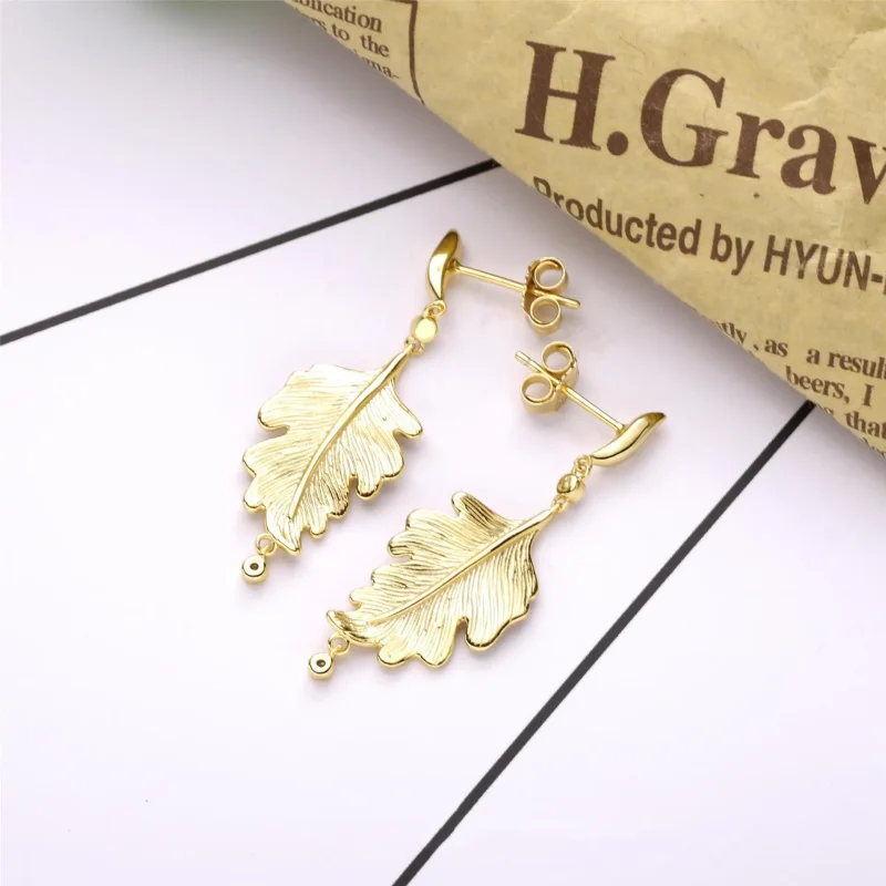 (slika za) PANDORA Uhani iz hrastovih listov - 268259CZ - Ogled 3