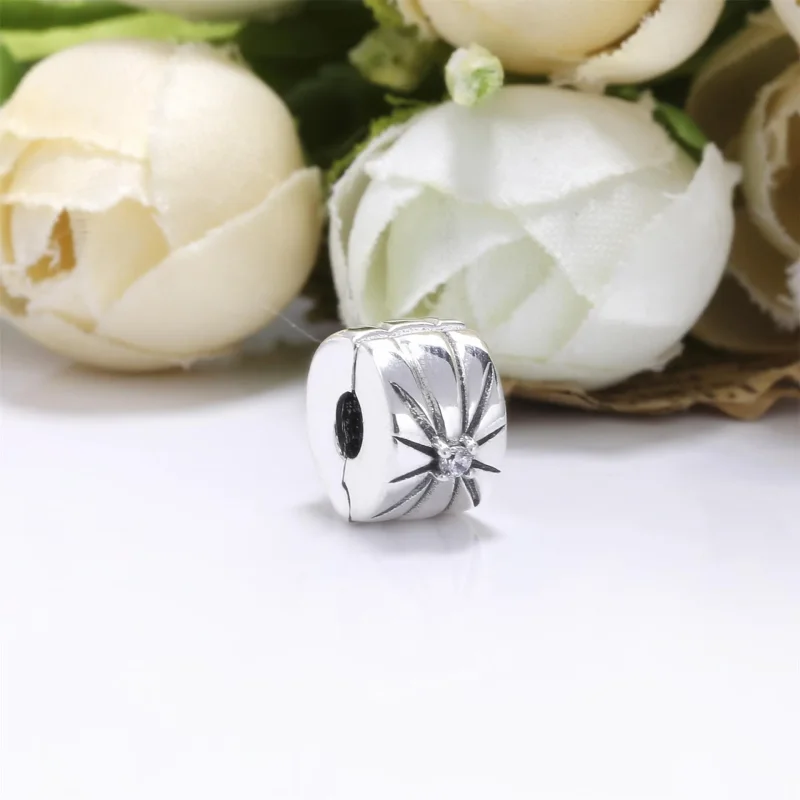 (slika za) PANDORA Svetleča sponka z motivom sonca - 798614C01 - Ogled 2