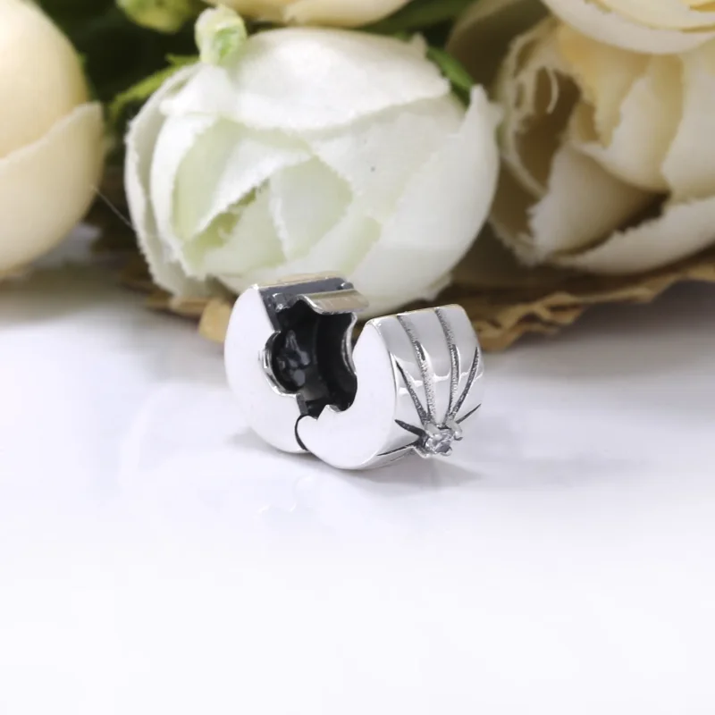 (slika za) PANDORA Svetleča sponka z motivom sonca - 798614C01 - Ogled 4