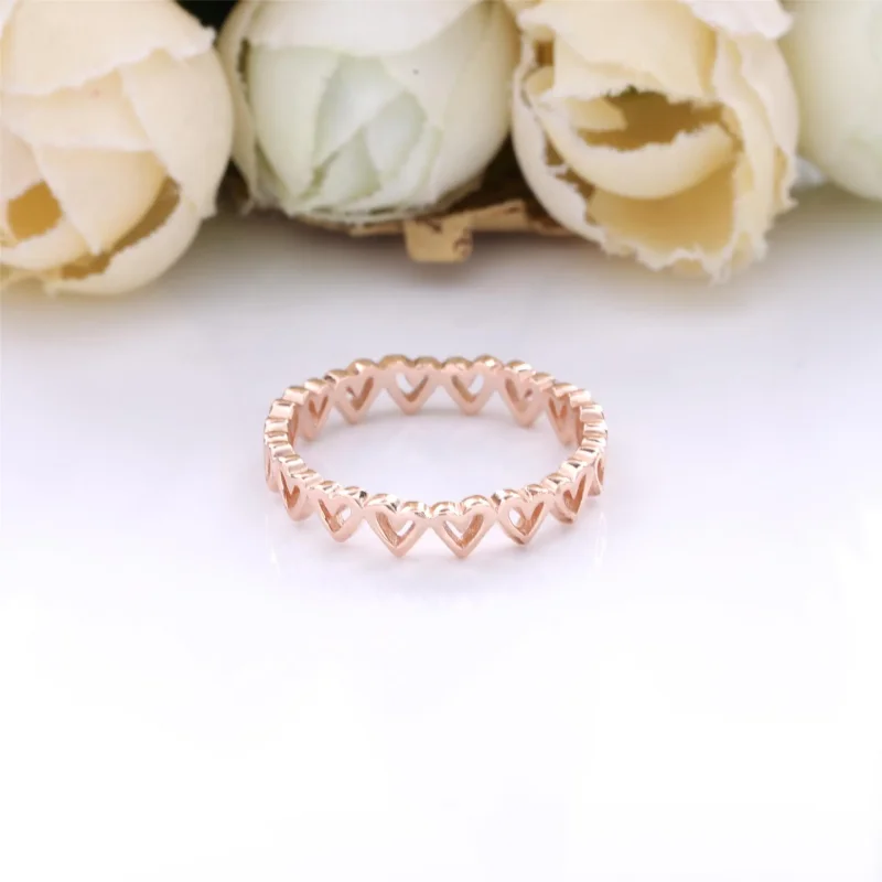 (slika za) Prstan s prostoročnimi srčki PANDORA - 188696C00 - Ogled 2