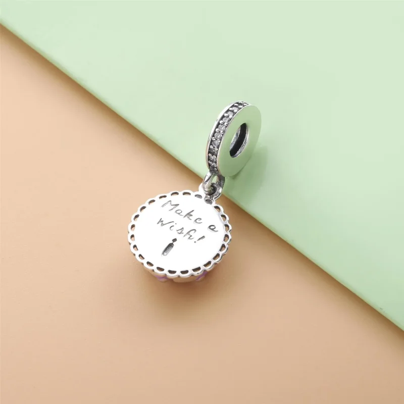 (slika za) Viseči obesek za rojstnodnevno torto PANDORA - 798888C01 - Ogled 3