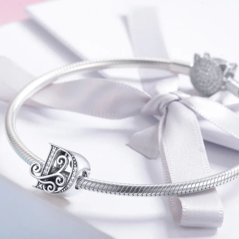 (slika za)  Obesek s bleščečimi pavéji v obliki črke D v stilu Pandora - BSC030-D - Ogled 3