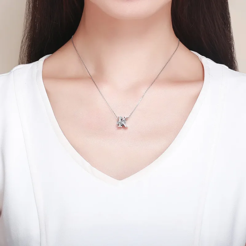 (slika za)  Pandora Style Bleščeč Pavé Cvetlični obesek s črko K - BSC030-K - Ogled 5