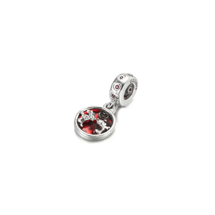 PANDORA Obesek Disney zaljubljencev Miki in Mini Miške s katerega kar puhtijo poljubčki in ljubezen. - 799298C01