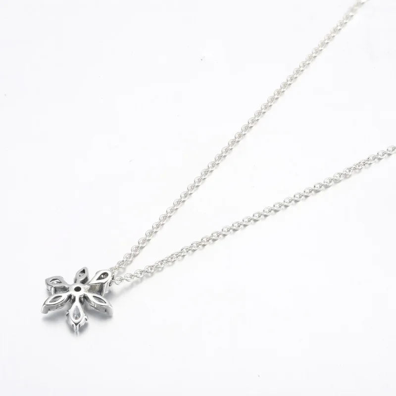 (slika za) PANDORA Bleščeča ogrlica z obeskom v grozdu Herbarij - 392387C01 - Ogled 3