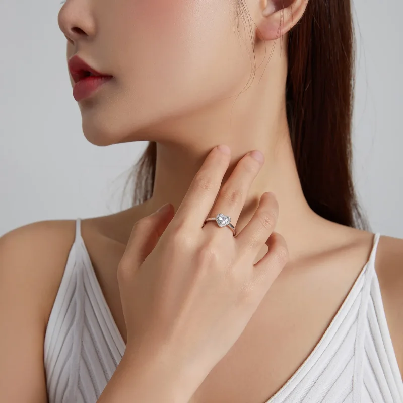 (slika za) Bleščeči prstan s povišanim srčkom v slogu Pandora - SCR725 - Ogled 7