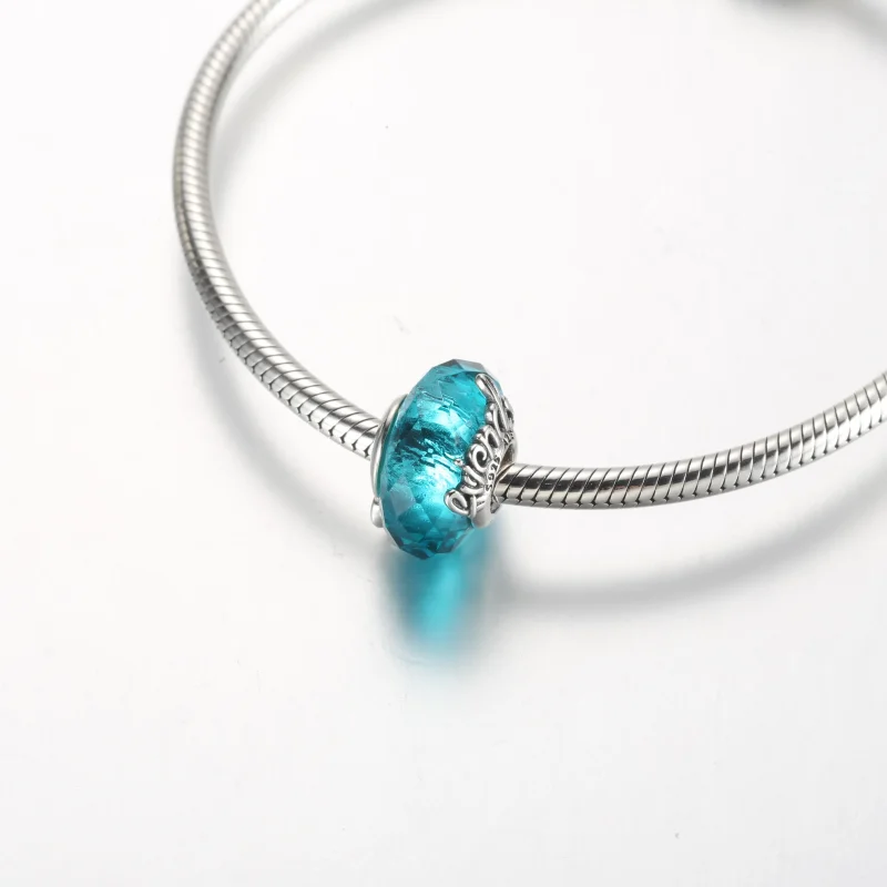 (slika za) Obesek prijateljstva iz fasetiranega muranskega stekla Pandora - 792762C01 - Ogled 4