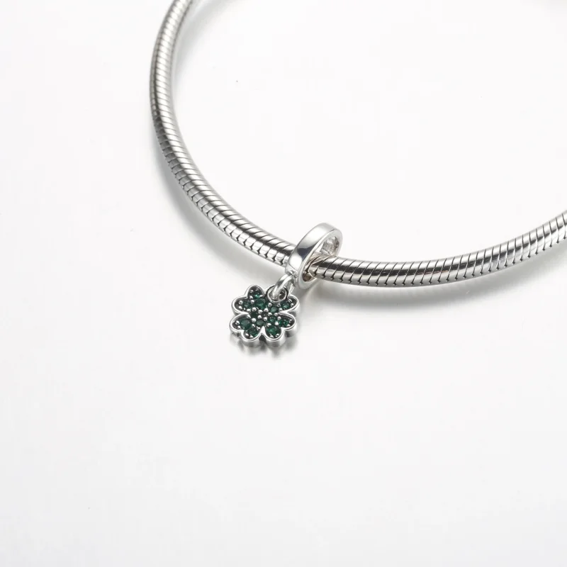 (slika za) Viseči obesek s štiriperesno deteljico Pandora - 792751C01 - Ogled 4