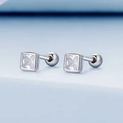 Mini uhani s cirkonijevimi zatiči v stilu princese Pandora - BSE885-S