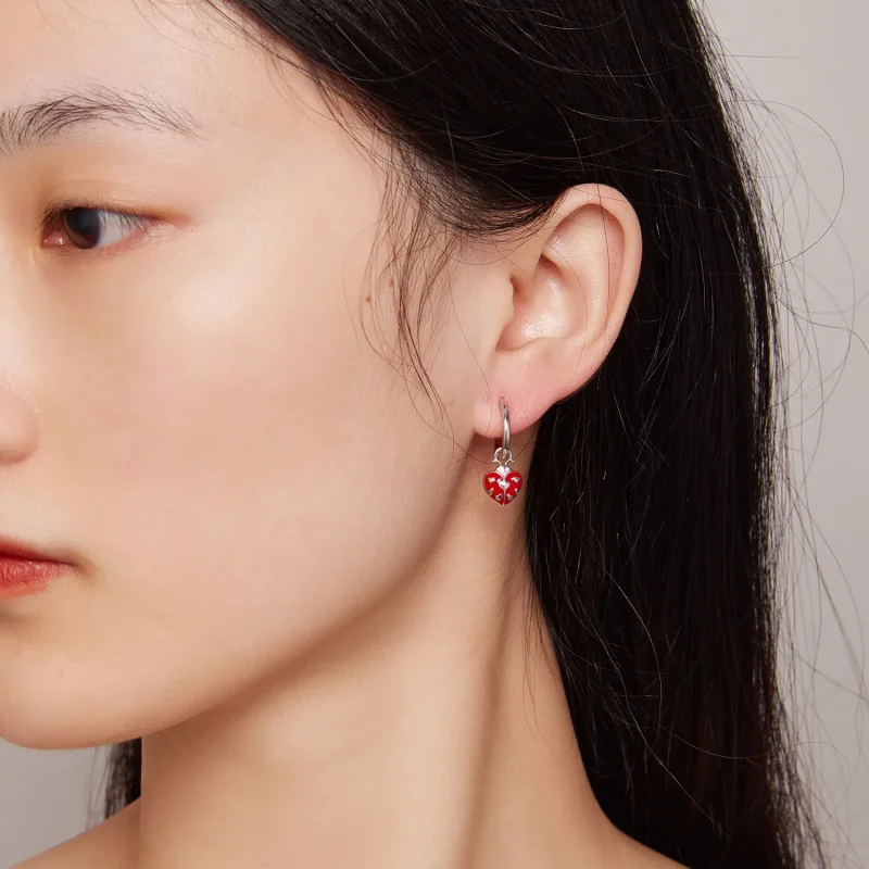 (slika za) Obročasti uhani v obliki pikapolonice v stilu Pandora - SCE1573 - Ogled 5