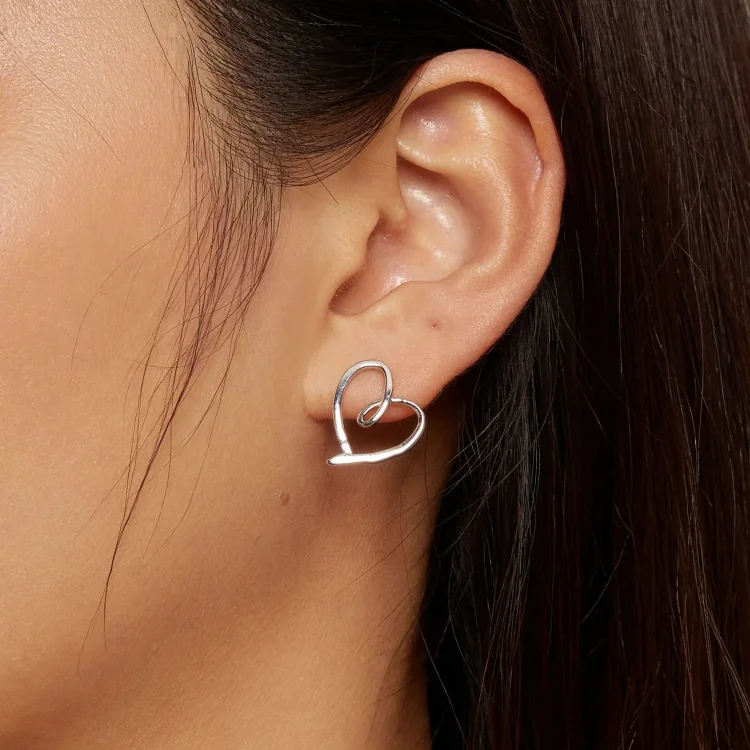 Pandora Style Wrapped In Love Studs Uhani - BSE871