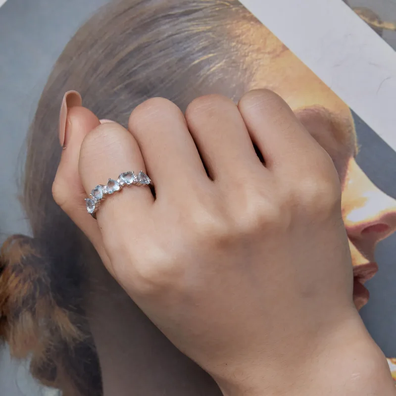 (slika za) Prstan v obliki morsko modrega srca Pandora - BSR406 - Ogled 7