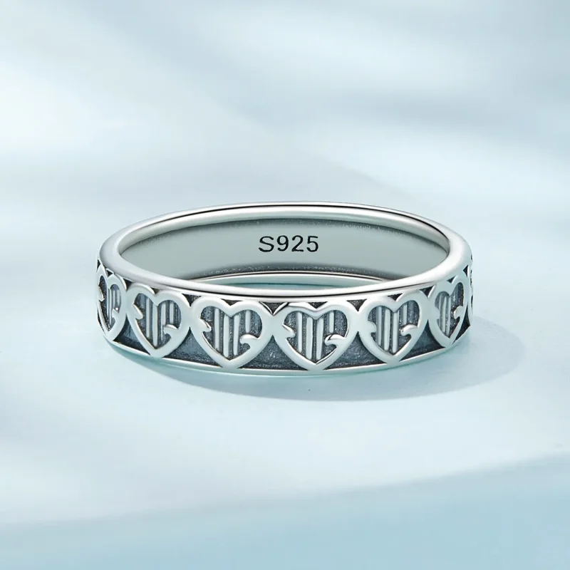 (slika za) Reliefni prstan v obliki srca v slogu Pandora - SCR964 - Ogled 3