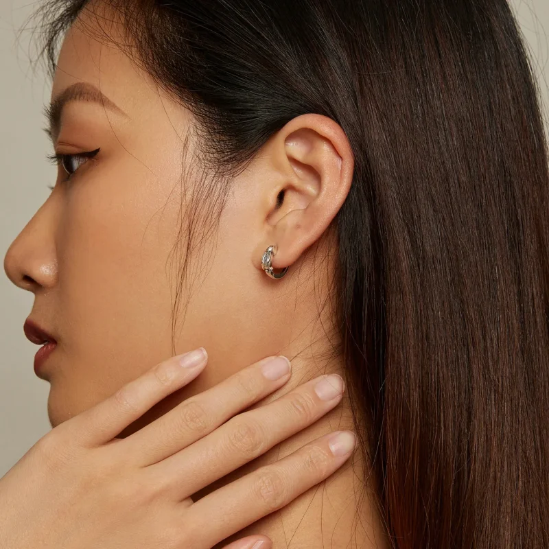 (slika za) Uhani z zajčjimi obroči v slogu Pandora - SCE1616 - Ogled 6