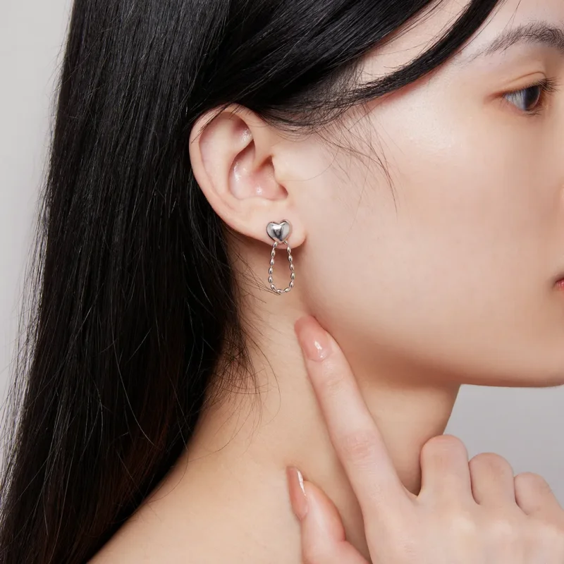 (slika za) Viseči uhani z resicami v obliki srca Pandora - BSE825 - Ogled 5