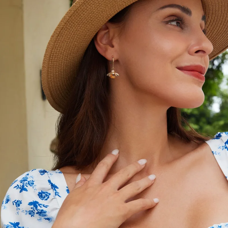 (slika za) Viseči uhani zlate čebelice v slogu Pandora - SCE149-B - Ogled 5