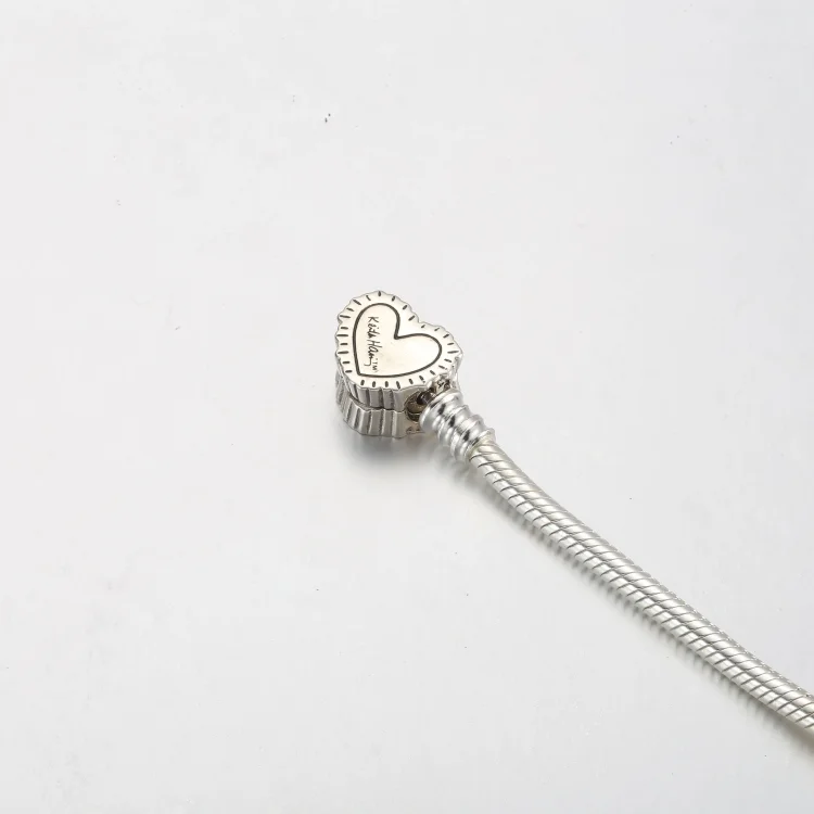 Keith Haring™ x Pandora Moments Radiant Heart Snake Chain Zapestnica - 592217C01