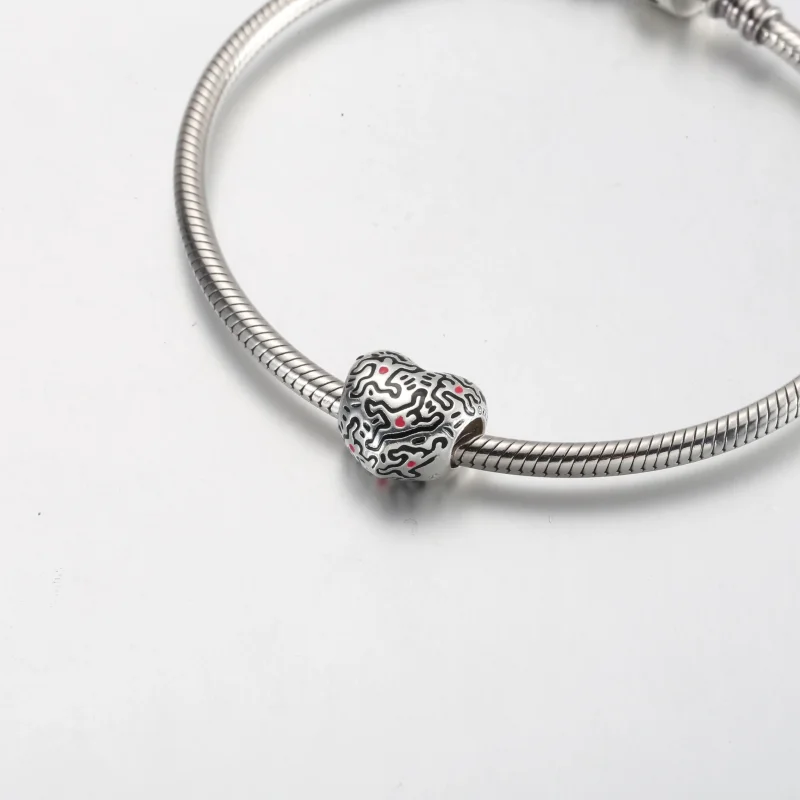 (slika za) Obesek Keith Haring™ x Pandora z linijskim motivom ljudi - 792224C01 - Ogled 5