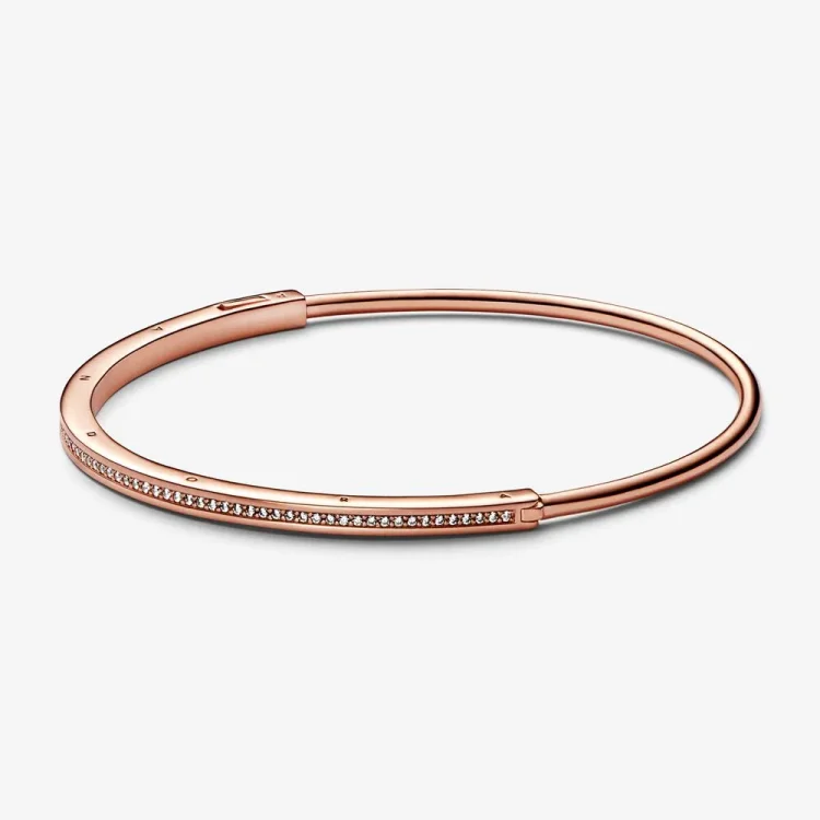 Obročasta zapestnica Pandora Signature I-D v slogu pavé - 582313C01