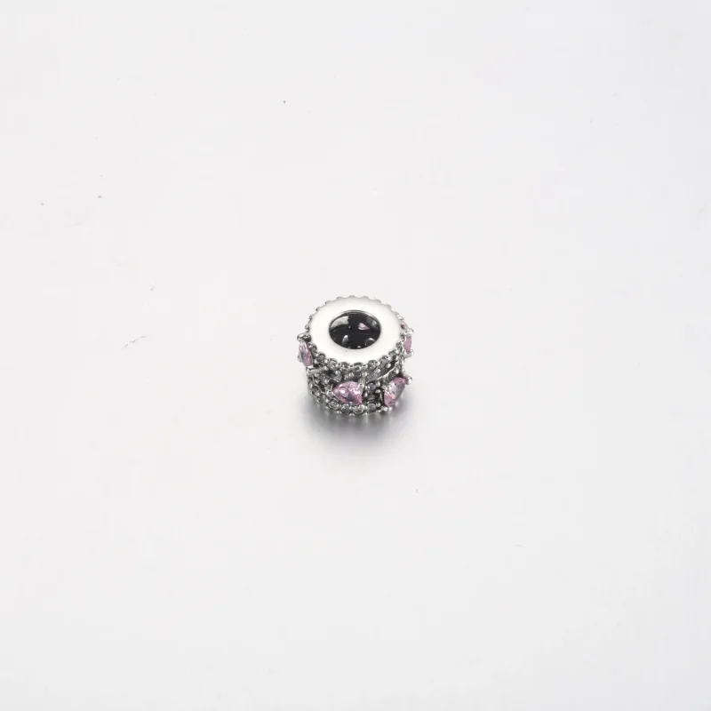 (slika za) Pandora Bleščeči obesek s trojnimi halo srčki - 791161C01 - Ogled 4