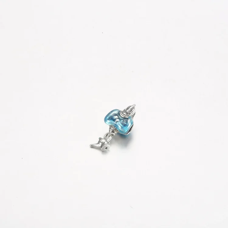 PANDORA Disneyjev obesek z Aladinovim duhom iz svetilke - 792348C01