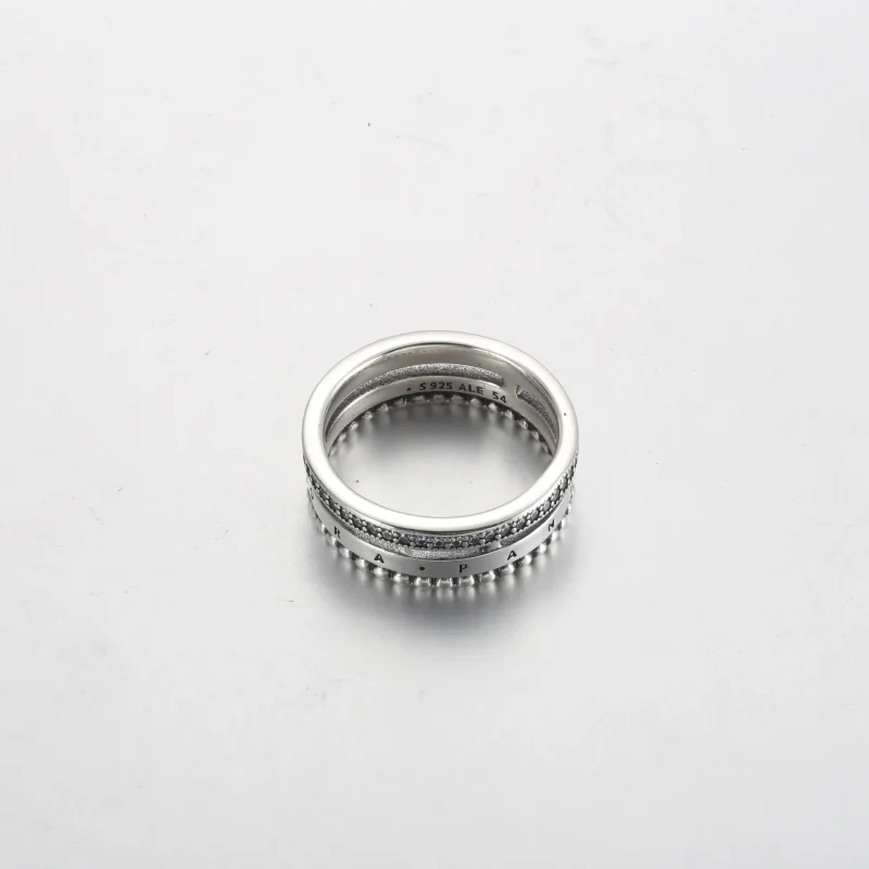 (slika za) Prstan Pandora Signature z logotipom ter perlicami in pavé - 192312C01 - Ogled 3