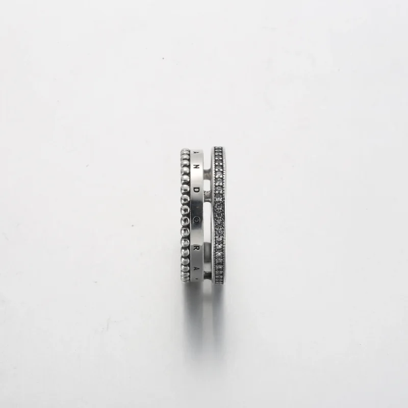 (slika za) Prstan Pandora Signature z logotipom ter perlicami in pavé - 192312C01 - Ogled 4
