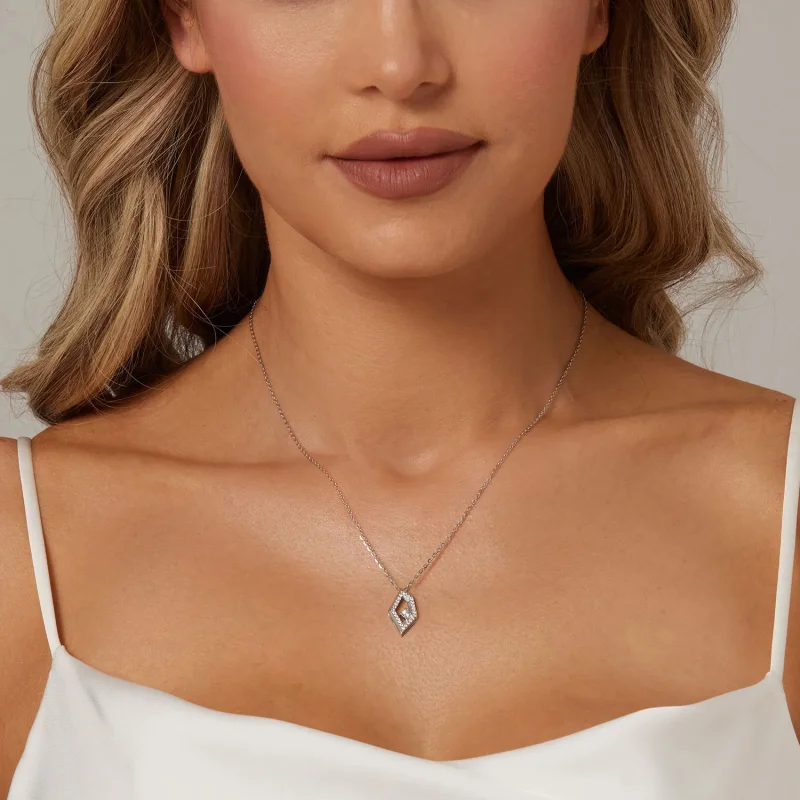 (slika za) Geometrična bleščeča ogrlica v stilu PANDORA - SCN517 - Ogled 6