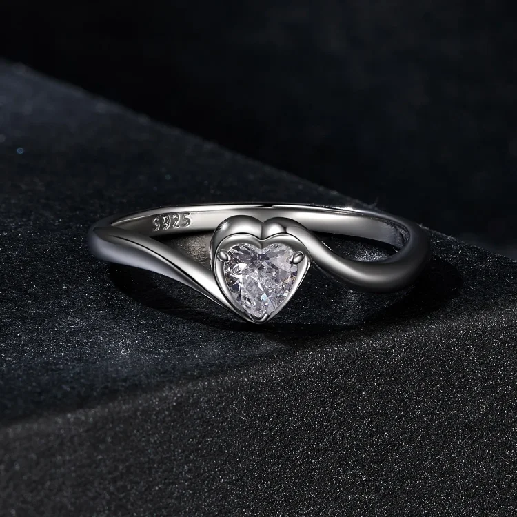 PANDORA Style Exquisite Love Moissanitni prstan (en certifikat) - MSR047