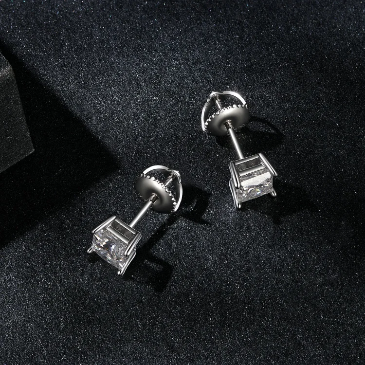 Uhani PANDORA Style Princess Moissanite (dva certifikata) - MSE047-L