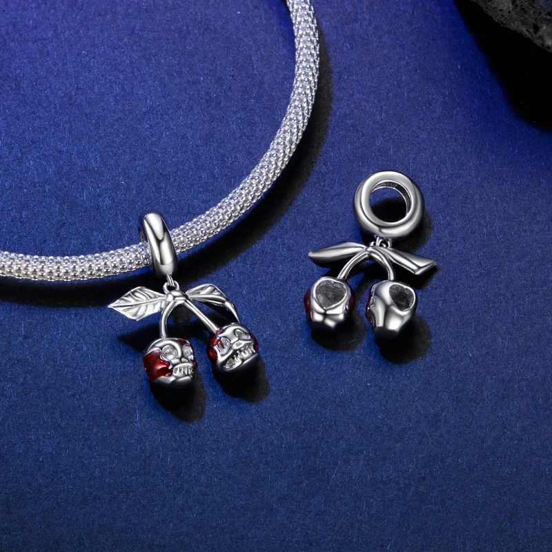(slika za) Obesek s češnjevo lobanjo v stilu PANDORA - SCC2904 - Ogled 4