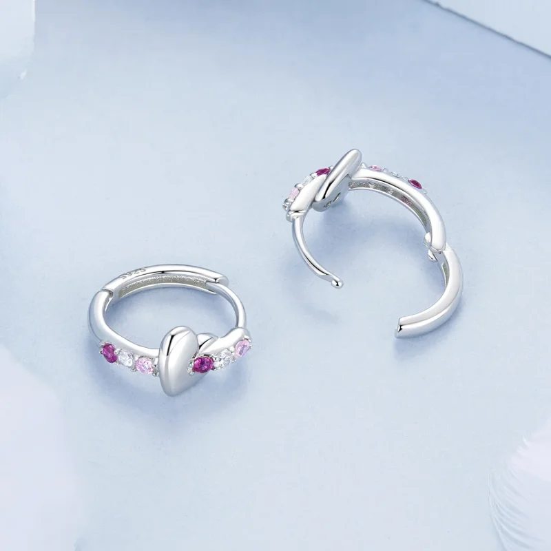 (slika za) PANDORA Style Pisani uhani s srčki - BSE1049 - Ogled 4