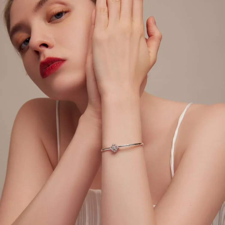 Perle v stilu PANDORA z retro vzorcem - BSC617