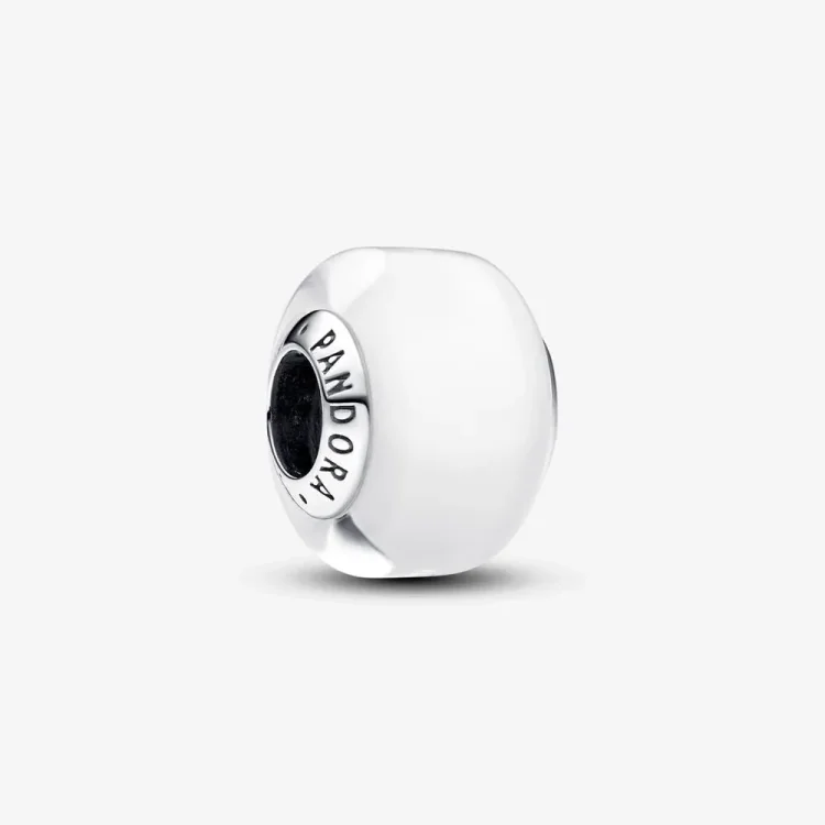 PANDORA Mini obesek z belim muranskim steklom - 793118C00