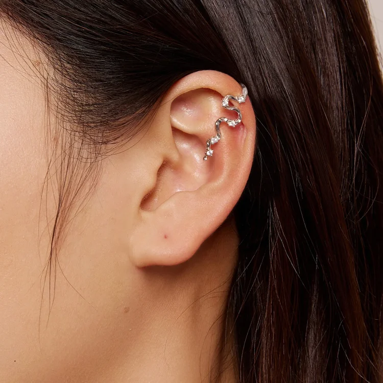 Pandora Style Texture Lines Stud Uhani - SCE1599