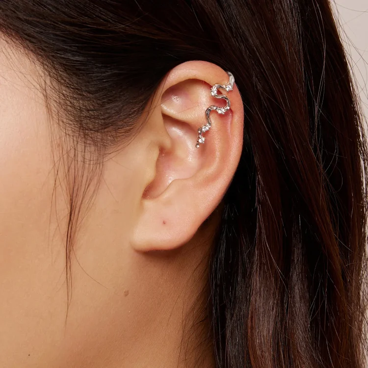 Pandora Style Texture Lines Stud Uhani - SCE1599