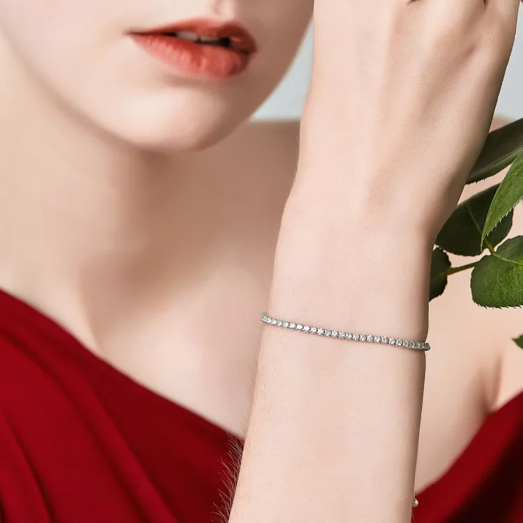 Zapestnica Pandora Style Silver Lovingly - SCB029