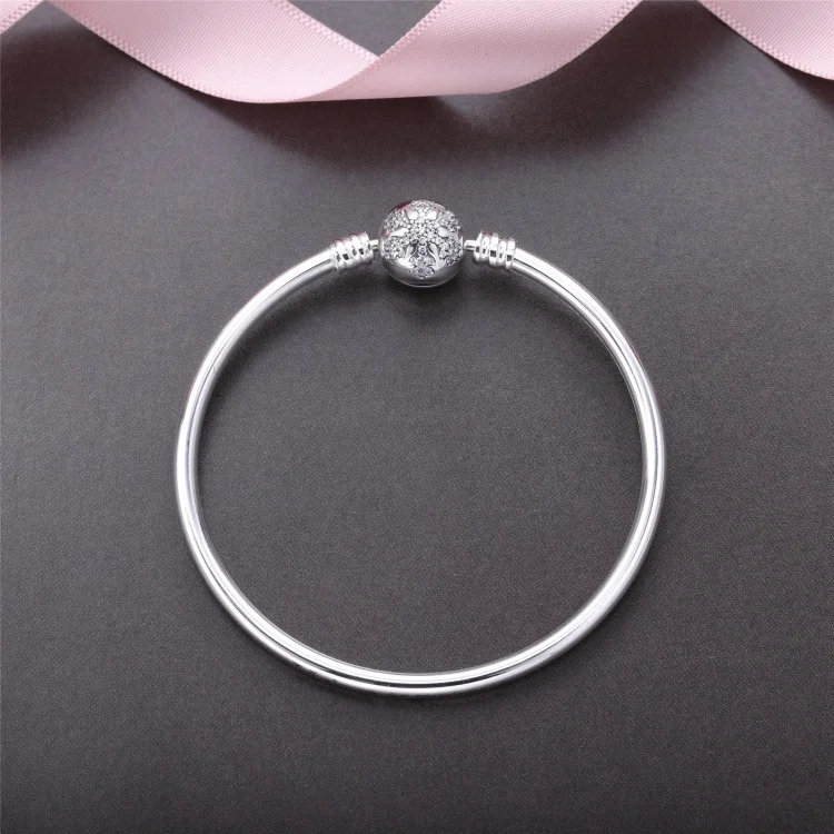 PANDORA edinstvena srebrna zapestnica Snowflake Moments - 590740CZ