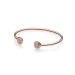 PANDORA Signature Open Bangle zapestnica, PANDORA Rose™ - 580528CZ PANDORA Signature Open Bangle zapestnica, PANDORA Rose™ - 580528CZ